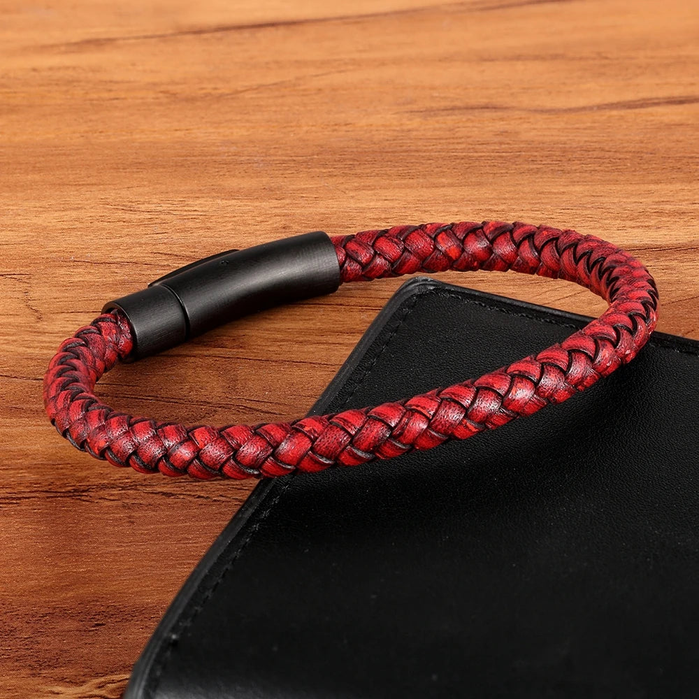 XQNI Classic Men's Leather Bracelet